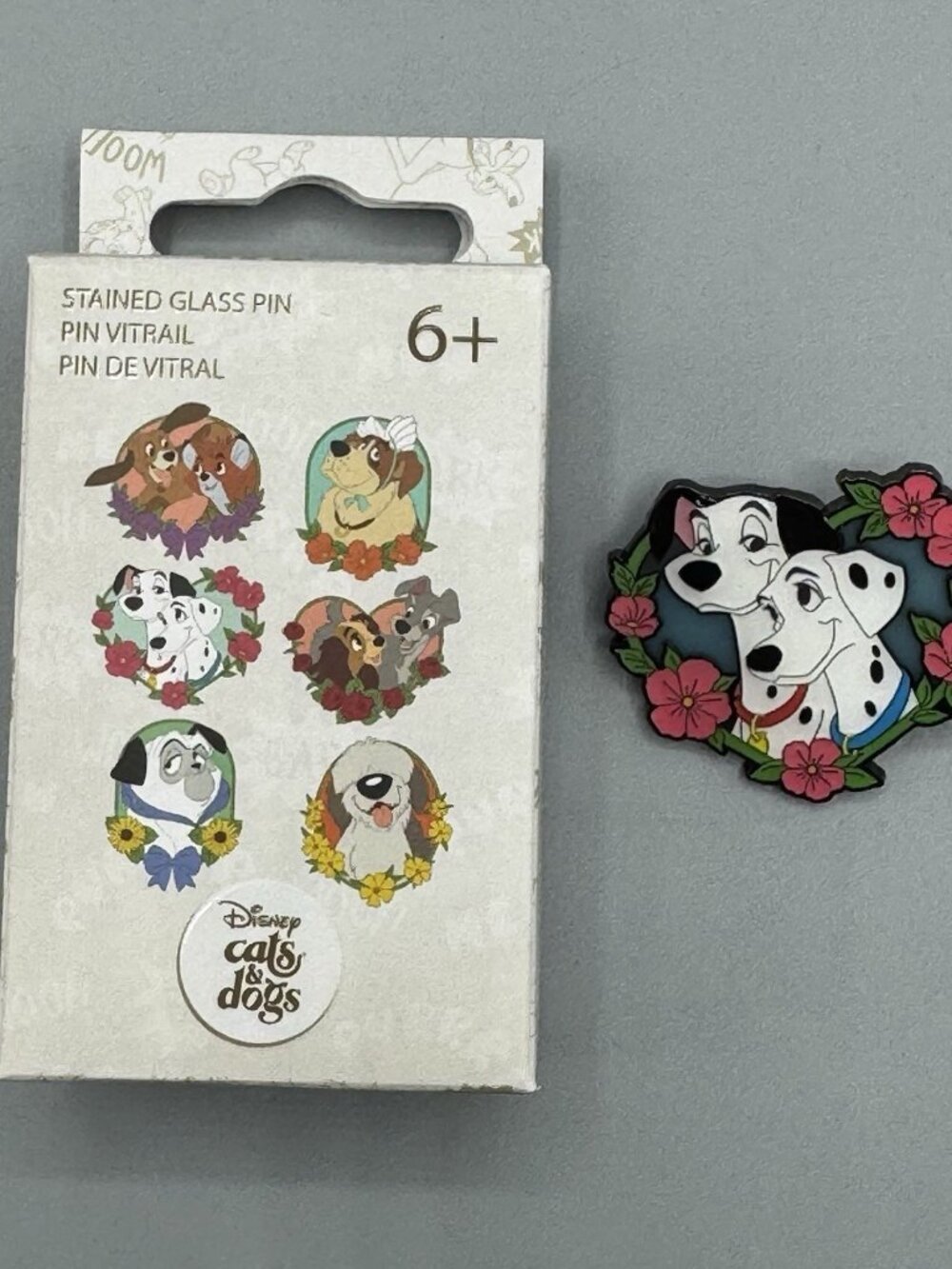 Loungefly Disney Dogs Floral Blind Enamel Pin New 101 Dalmatians PONGO & PERDITA